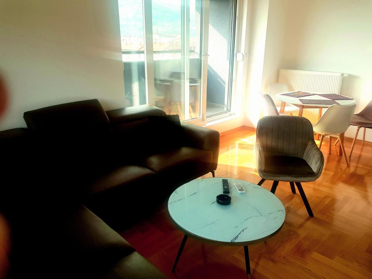 Apartman Venecija 巴尼西卢卡 外观 照片